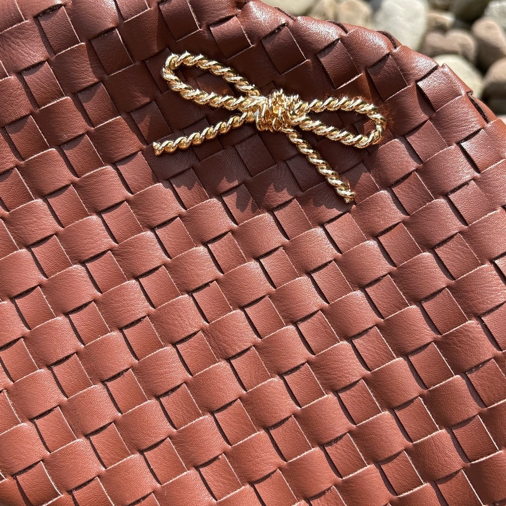 NWT Anthropologies Maeve The Frankie Mini Clutch Crossbody Woven Bow Edition - Picture 7 of 13